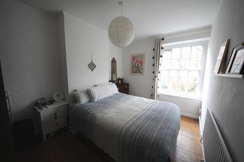 2 bedroom flat to rent, Pritchards Road, Bethnal Green, London, E2 9BJ