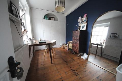 2 bedroom flat to rent, Pritchards Road, Bethnal Green, London, E2 9BJ