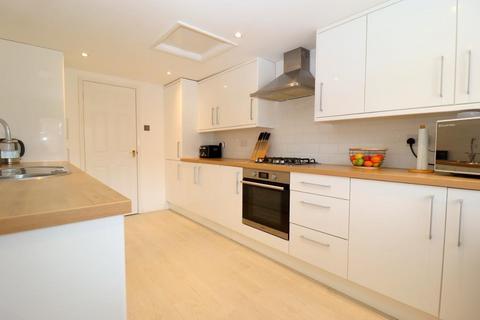 25 Benington Close, Luton, LU2 7YJ