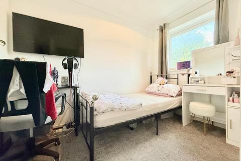 25 Benington Close, Luton, LU2 7YJ