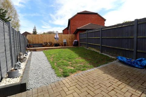 25 Benington Close, Luton, LU2 7YJ