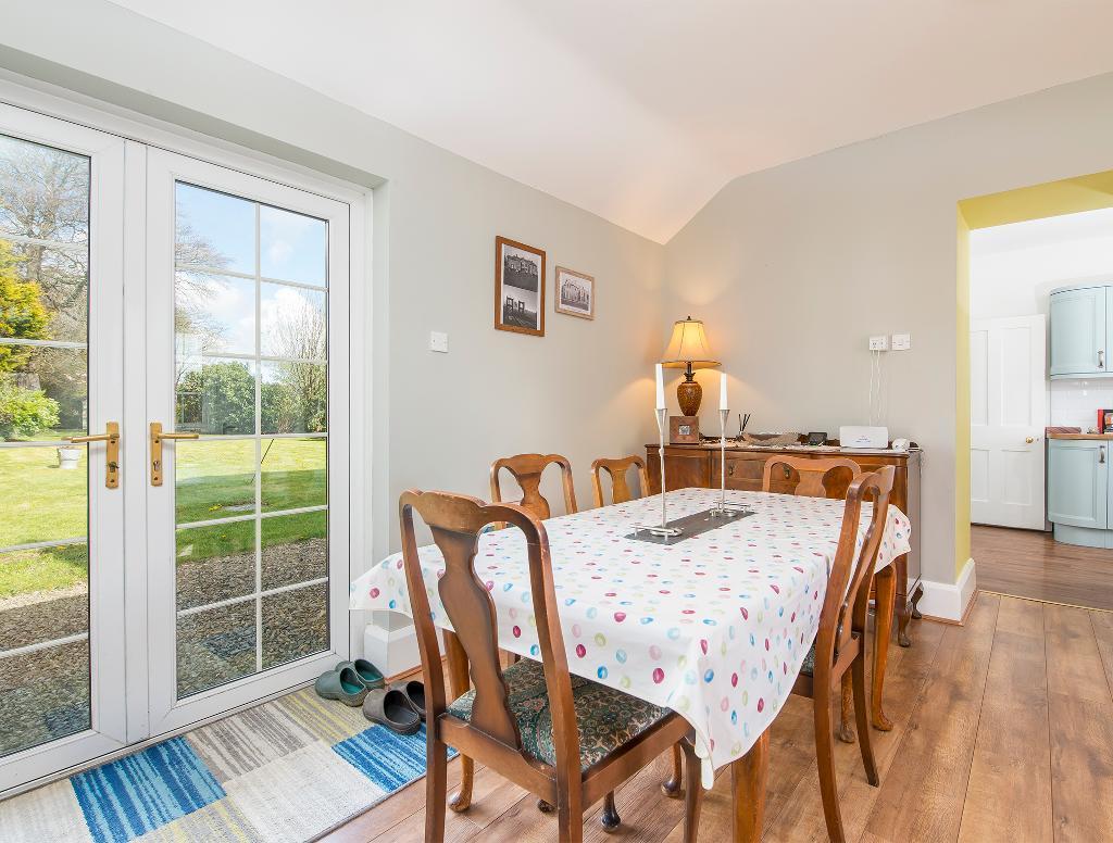 Sitting / Dining Room