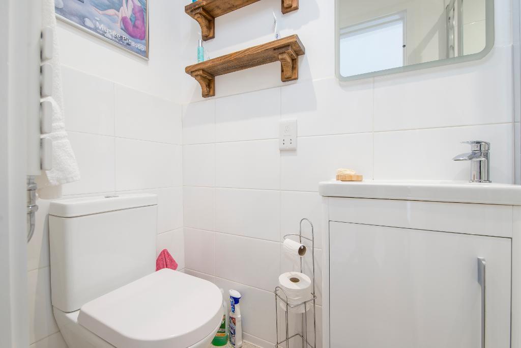 Master Ensuite