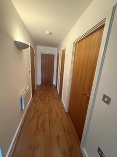 2 bedroom apartment to rent, Watermarque, Browning Street