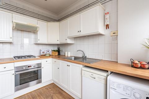 First Floor Flat, 15 Whatley Road, Bristol, BS8 2PS