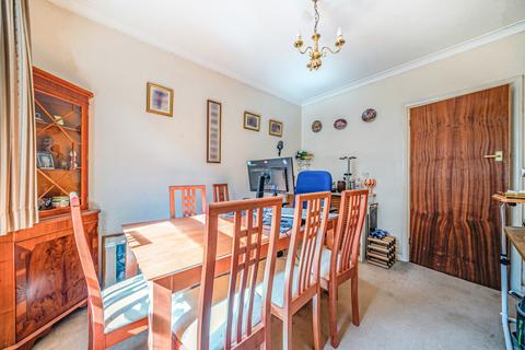 26 Downs Avenue, Pinner, HA5 5AH