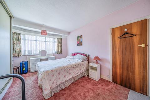 26 Downs Avenue, Pinner, HA5 5AH