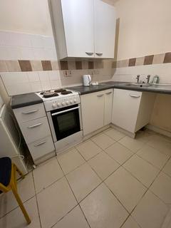 2 bedroom flat to rent, Watkin Terrace, Northampton NN1