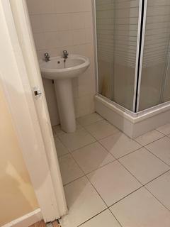 2 bedroom flat to rent, Watkin Terrace, Northampton NN1