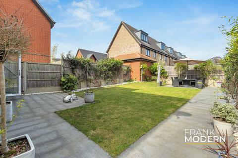 undefined, Memorial Way, Peterborough, PE3