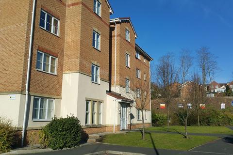 2 bedroom apartment to rent, Porterfield Drive