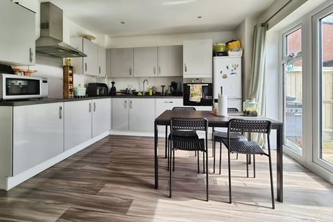 3 bedroom semi-detached house for sale, Wheatear Road, Bristol BS49