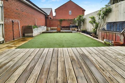 3 bedroom semi-detached house for sale, Wheatear Road, Bristol BS49