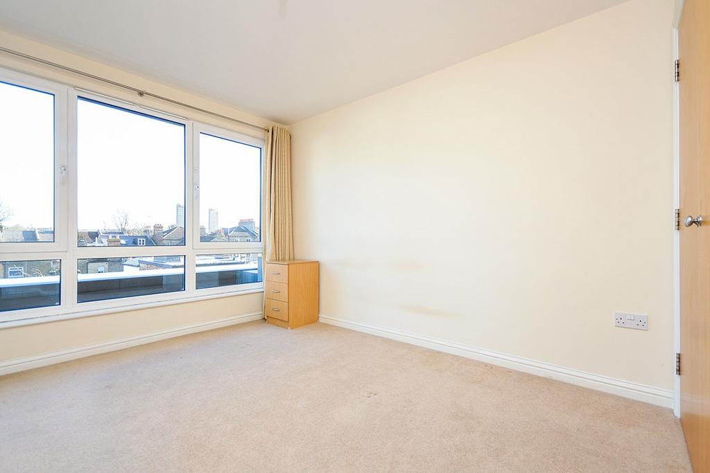 Bedroom 2.jpg