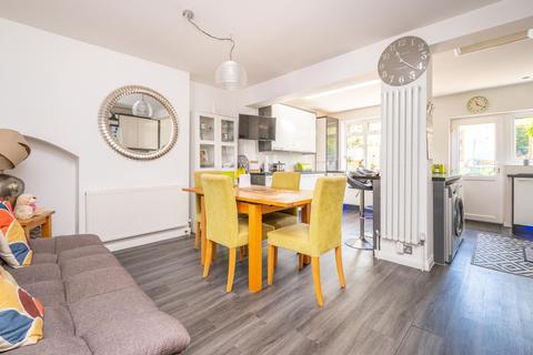 4 bedroom end of terrace house for sale, Lynmouth Avenue, Morden SM4