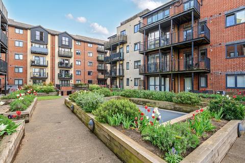 3 bedroom duplex for sale, Tanners Wharf, Hertfordshire CM23