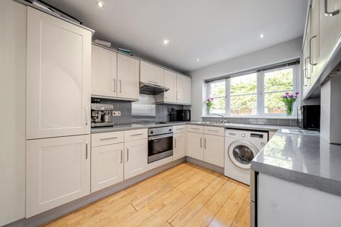 11 Ash Green, Great Chesterford, Saffron Walden, CB10 1QR