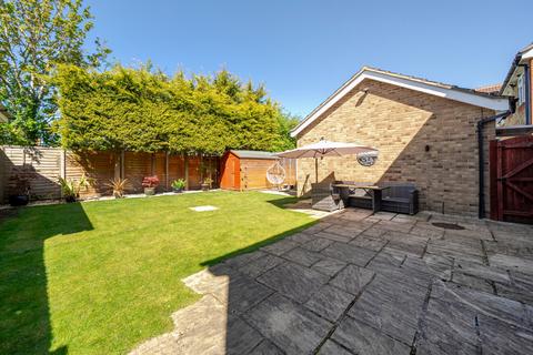 11 Ash Green, Great Chesterford, Saffron Walden, CB10 1QR