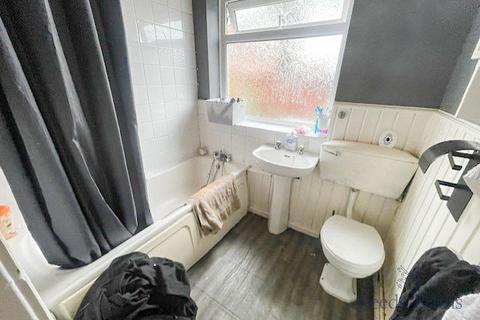2 bedroom apartment for sale, Gatley Road, Greater Manchester M33