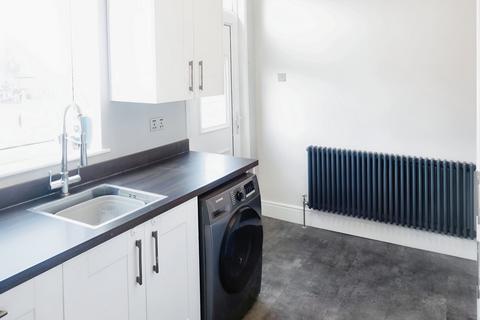 125 Weeland Road, Sharlston Common, Wakefield, WF4 1DA