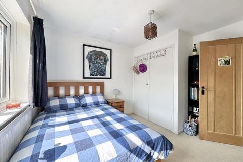 3 Ottways Lane, Ashtead, KT21 2PF