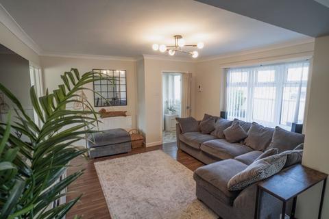 5 Bragdu, Pencoed, Bridgend, CF35 6JN