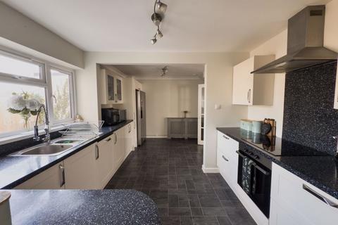 5 Bragdu, Pencoed, Bridgend, CF35 6JN
