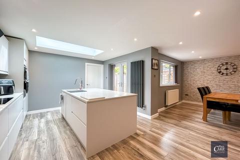 3 bedroom semi-detached house for sale, Foley Road West, Streetly, Sutton Coldfield, B74 3NU