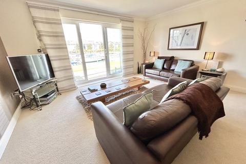 2 bedroom apartment for sale, Deganwy Quay, Deganwy