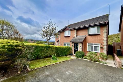 11 Campbell Close, Penrhyn Bay, Llandudno, LL30 3FD