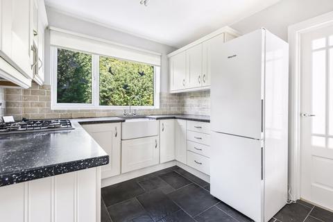 3 bedroom detached house for sale, Norwood Road, Effingham