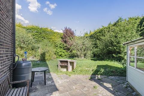 3 bedroom detached house for sale, Norwood Road, Effingham