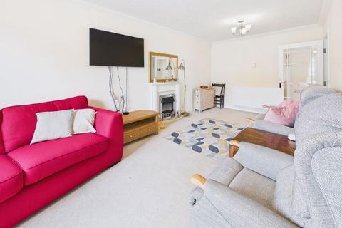 1 bedroom retirement property for sale, Caterham Lodge, Caterham Valley