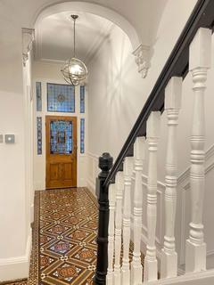 5 bedroom semi-detached house for sale, Lichfield Road, Walsall