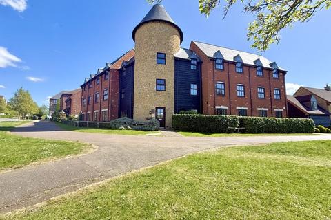 2 bedroom apartment for sale, Islington Grove, Milton Keynes