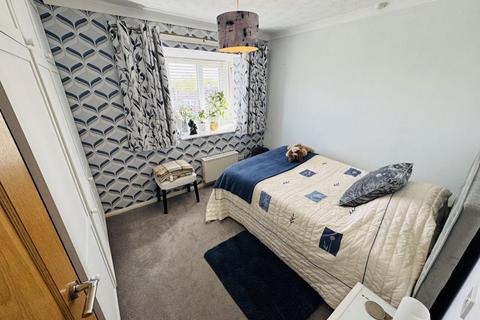 undefined, Eskdale Avenue, Northolt