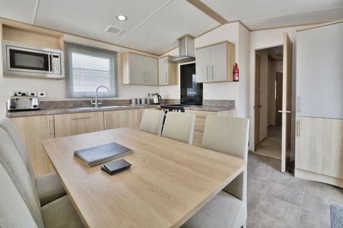 3 bedroom detached house for sale, Willow View, Cotswold Hoburne, Cotswold Lakes