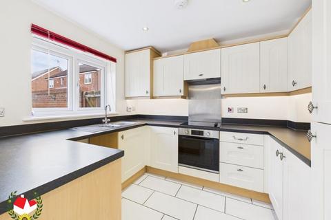 2 Greenways, Gloucester, GL4 3SD