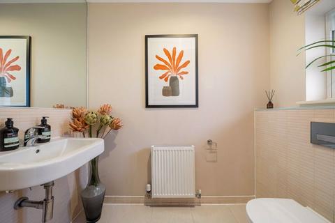 78 Westmount Close, Worcester Park, KT4 8FL