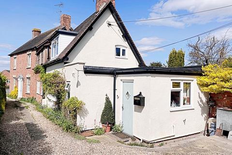 Pershore Road, Little Comberton