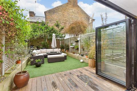 4 bedroom terraced house for sale, Dane Road, Margate, Kent