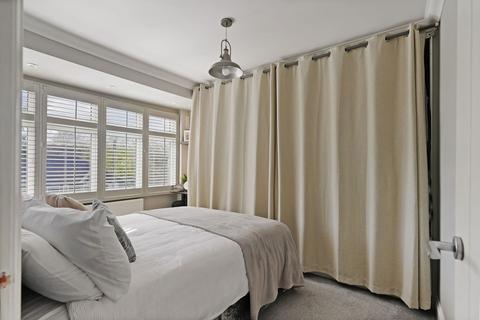 3 Westfield Close, Sutton, SM1 2JZ