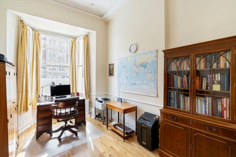 5 bedroom flat for sale, Bedford Gardens, London, W8