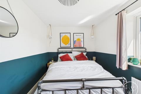 2 bedroom coach house for sale, Sakura Walk, Seacroft, Leeds