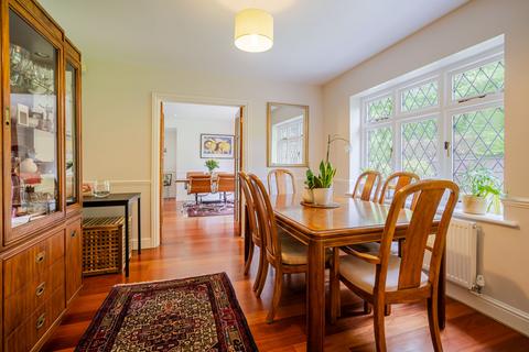 4 bedroom detached house for sale, Pinehurst, Sunninghill, SL5