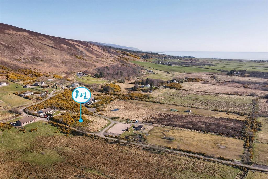 Plot at west clyne