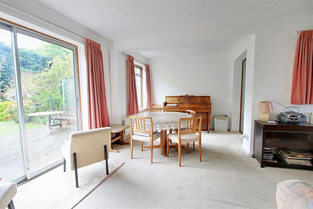 Dining Room.jpg