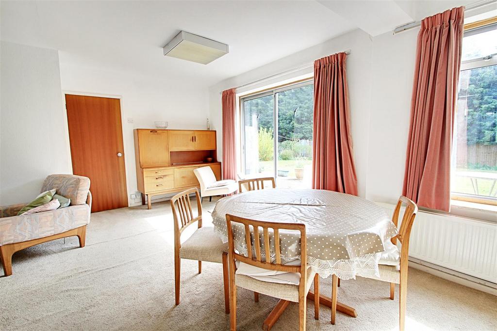 Dining Room 1.jpg