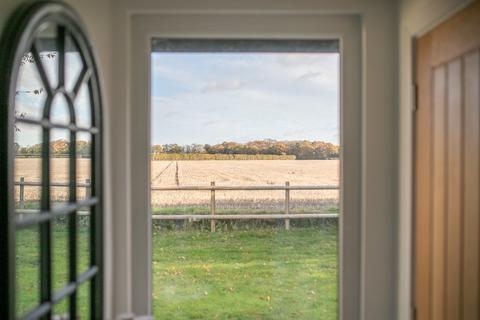 5 bedroom detached house for sale, Colchester Main Road, Alresford, Colchester, CO7
