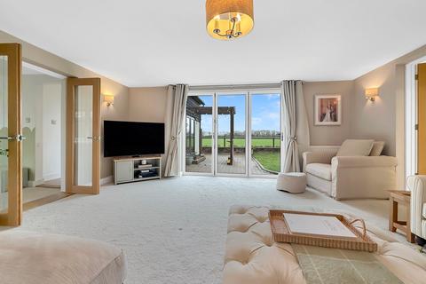 5 bedroom detached house for sale, Colchester Main Road, Alresford, Colchester, CO7